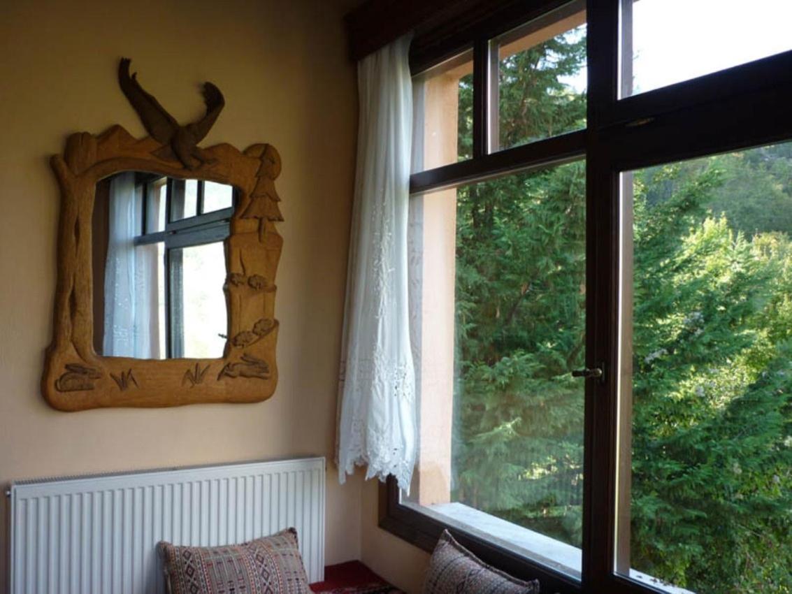 Aparthotel Archontiko Christodoulou à Vronterón Extérieur photo
