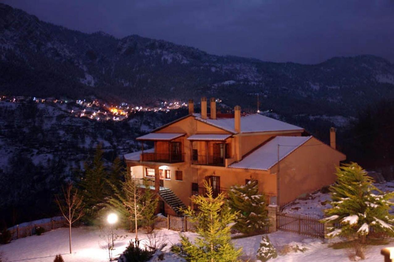Aparthotel Archontiko Christodoulou à Vronterón Extérieur photo