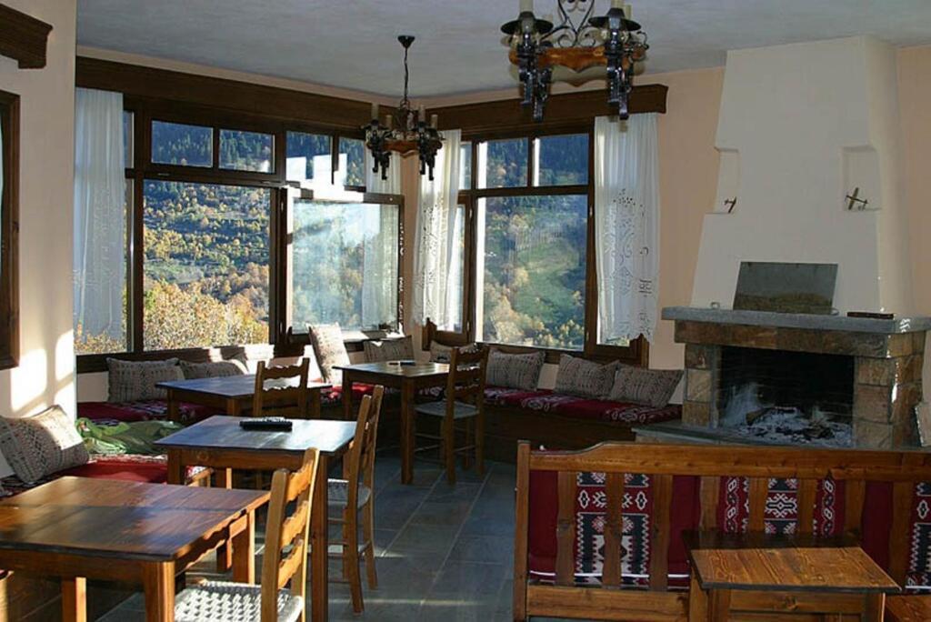Aparthotel Archontiko Christodoulou à Vronterón Extérieur photo