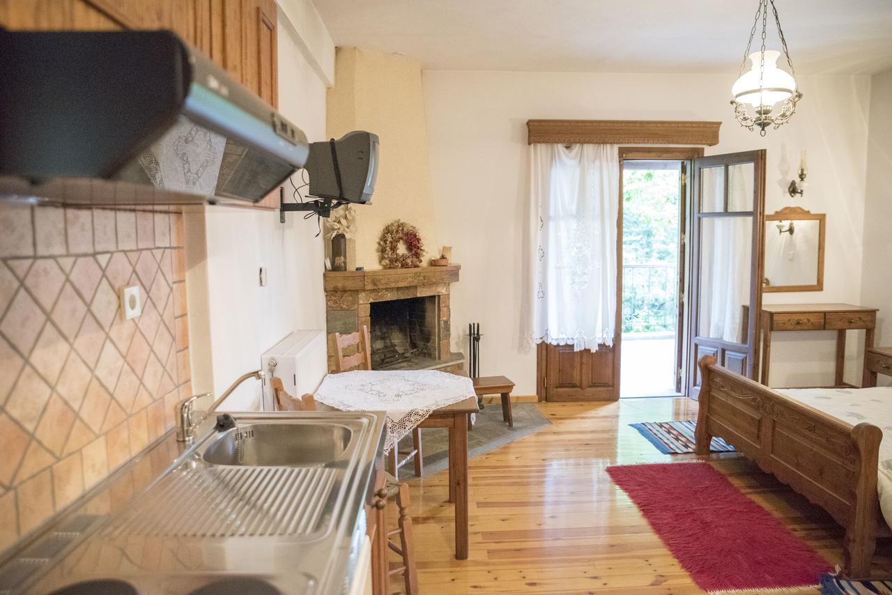 Aparthotel Archontiko Christodoulou à Vronterón Extérieur photo