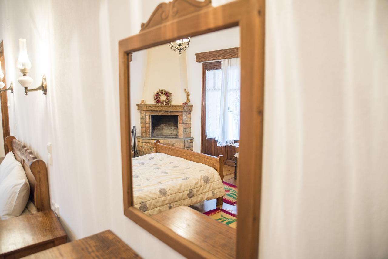 Aparthotel Archontiko Christodoulou à Vronterón Extérieur photo