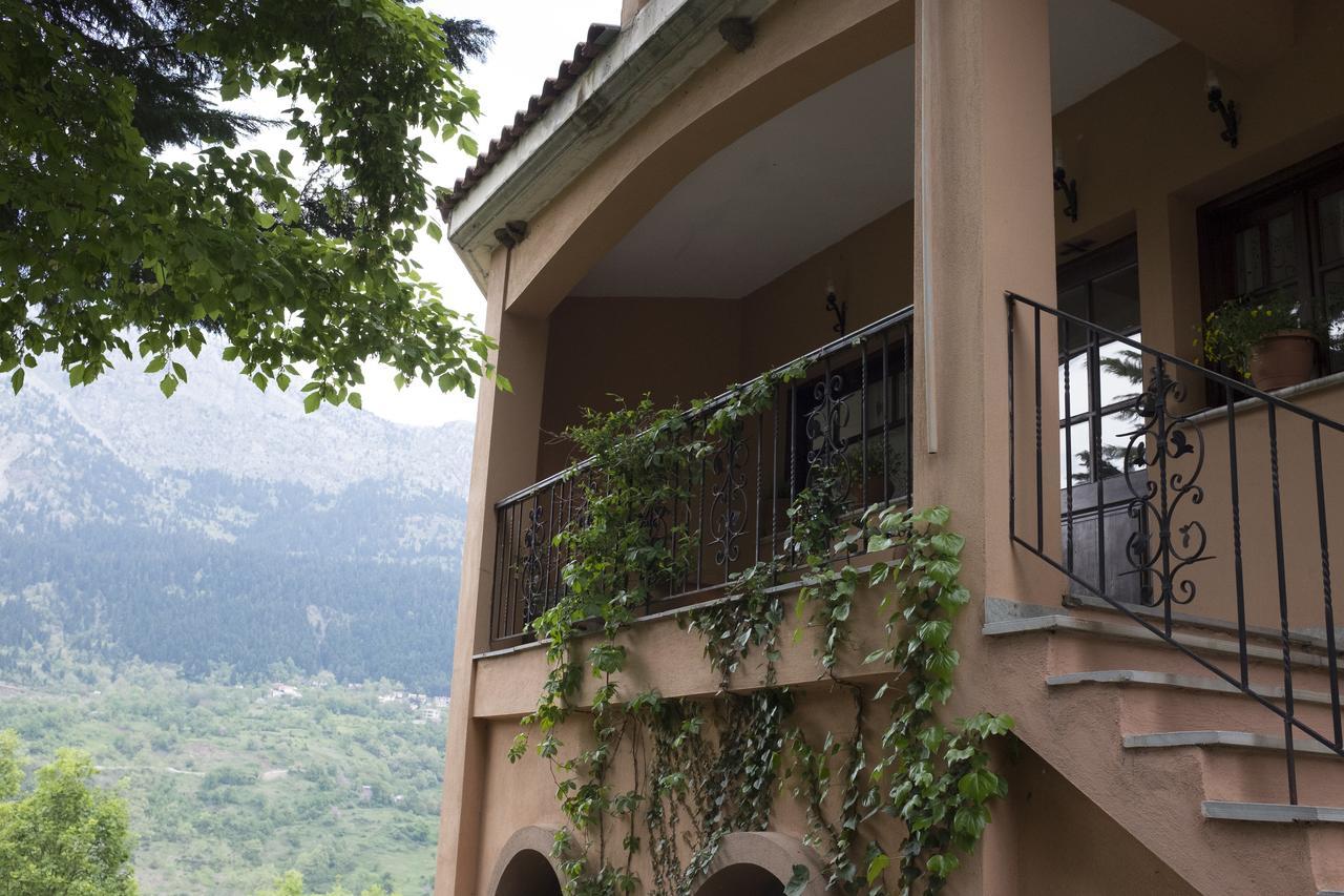 Aparthotel Archontiko Christodoulou à Vronterón Extérieur photo